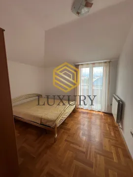 Rent, four bedroom apartment, 150m², Stari Aerodrom, Podgorica - image 11