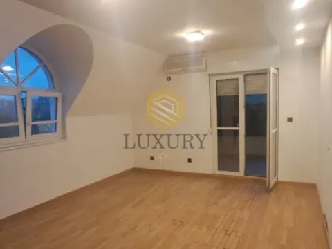 Izdavanje, dvosoban stan, 74m², Ljubović, Podgorica - image 5