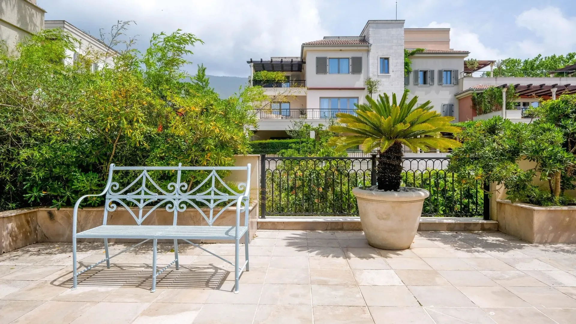 Prodaja, jednosoban stan, 68m², Tivat, Crna Gora
