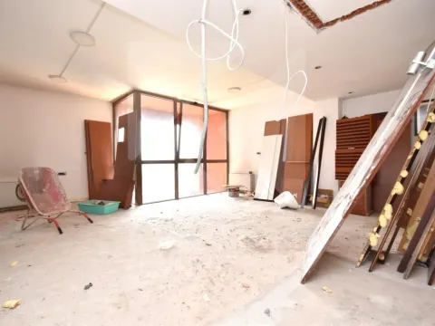 Rent, office space, 358m², Preko Morače, Podgorica - image 15