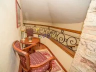 Prodaja, kuća, 169m², Cetinje, Crna Gora - image 15