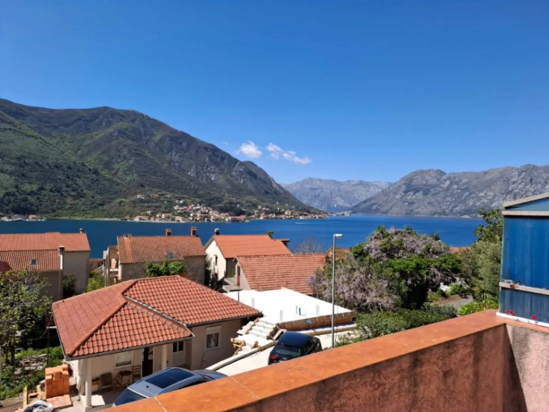 Sale, house, 200m², Dobrota, Kotor