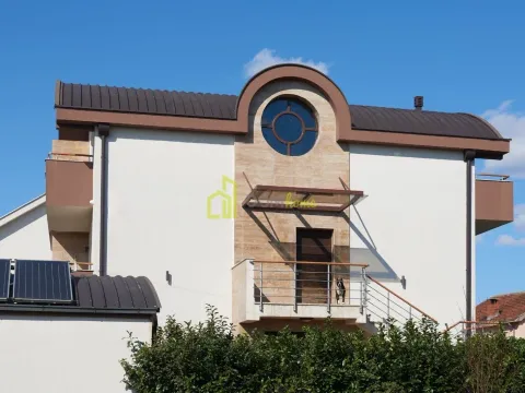 Prodaja, kuća, 255m², Vranići, Podgorica - image 19