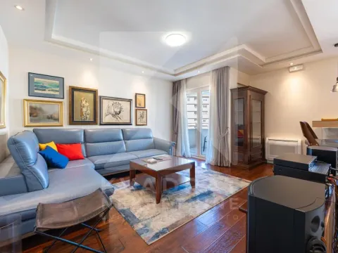 Sale, two bedroom apartment, 68m², Central Point, Podgorica - image 3