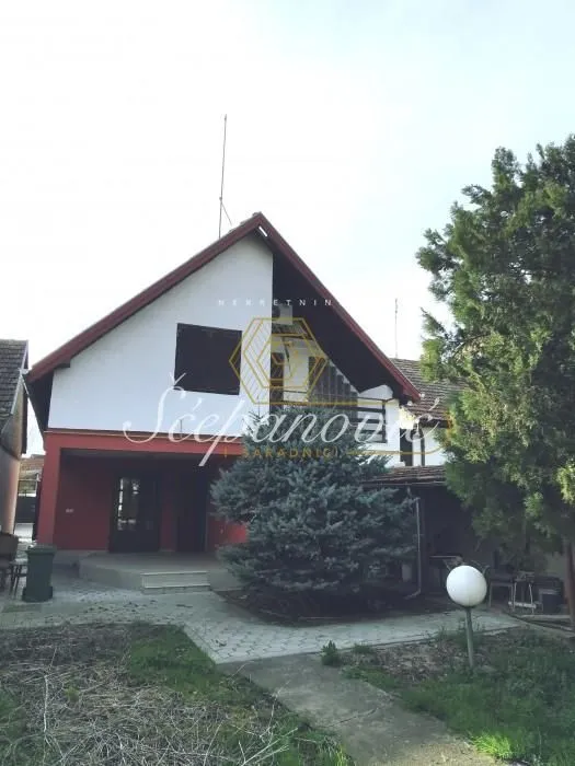 Sale, house, 111m², Centar, Novi Sad