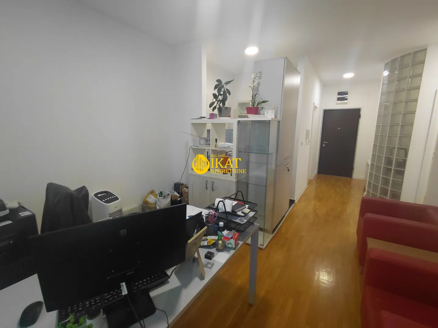 Prodaja, trosoban stan, 62m², Karaburma, Palilula Sve Podlokacije