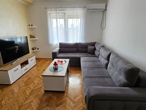 Izdavanje, dvosoban stan, 68m², Dalmatinska ulica, Podgorica - image 2