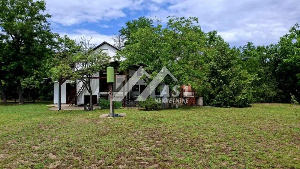 Sale, house, 50m², Novi Grad, Subotica
