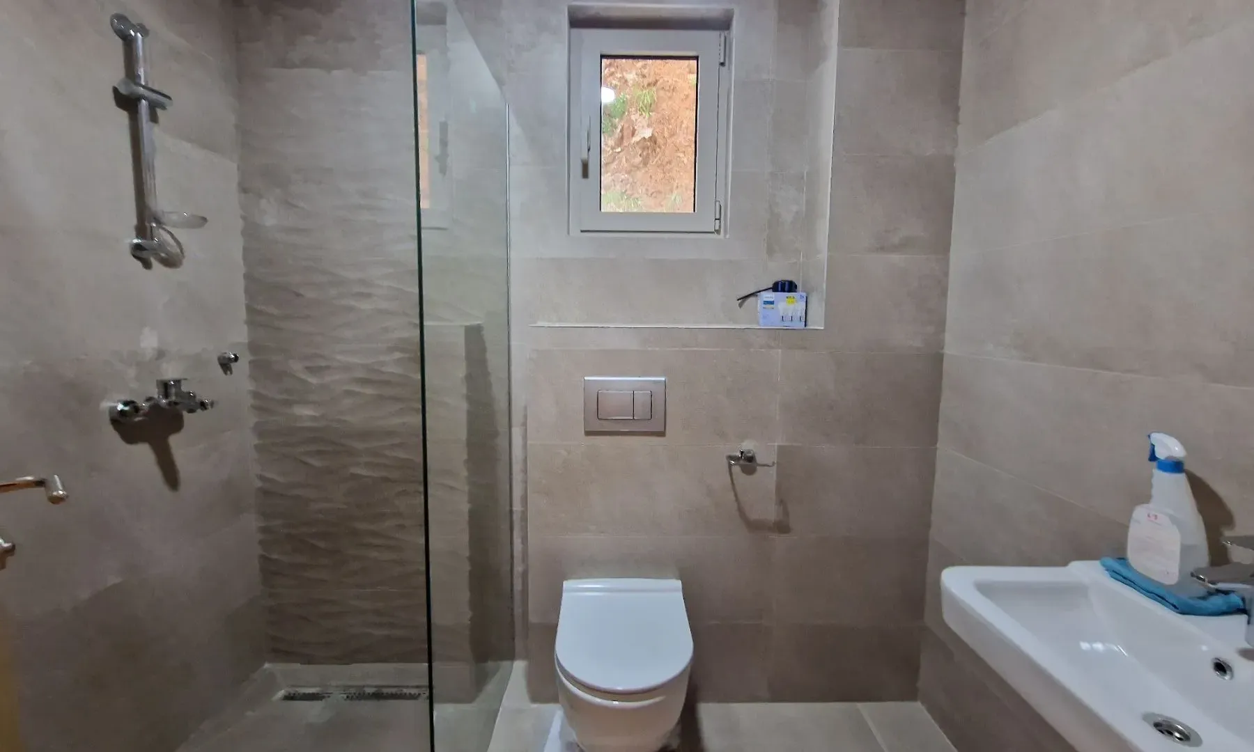 Prodaja, dvosoban stan, 62m², Bečići, Budva