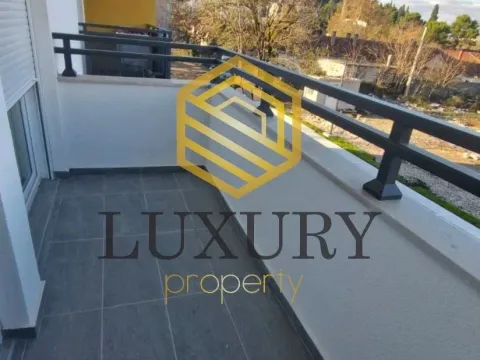 Prodaja, jednosoban stan, 44m², Pobrežje, Podgorica - image 7