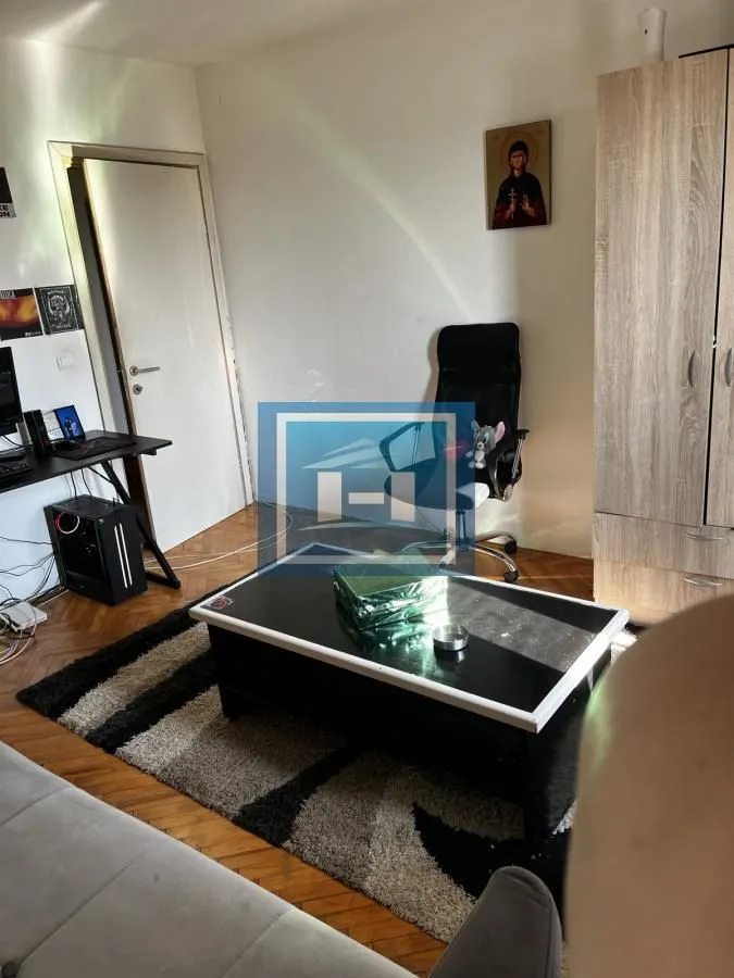 Prodaja, dvosoban stan, 72m², Ćuprija, Srbija