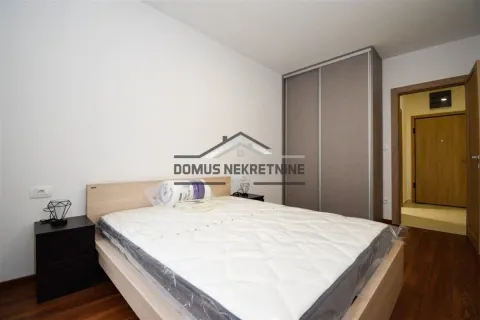 Rent, one bedroom apartment, 52m², Master Kvart, Podgorica - image 7