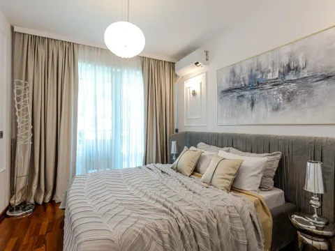 Izdavanje, dvosoban stan, 94m², Centar, Budva - image 7