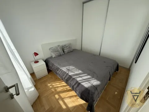 Rent, two bedroom apartment, 44m², Vračar Sve Podlokacije, Beograd - image 8
