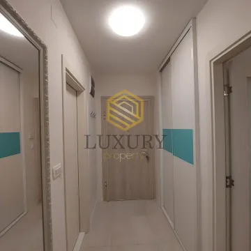 Rent, one bedroom apartment, 49m², Central Point, Podgorica - image 8