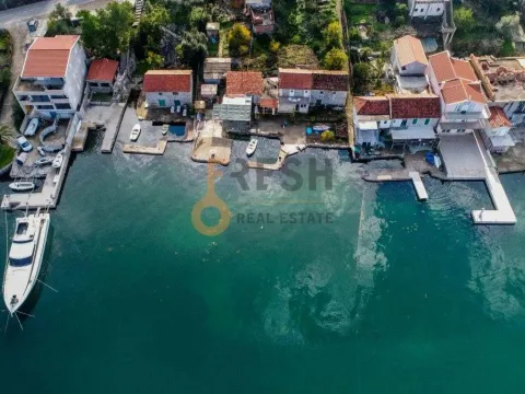 Prodaja, kuća, 1753m², Tivat, Crna Gora - image 7