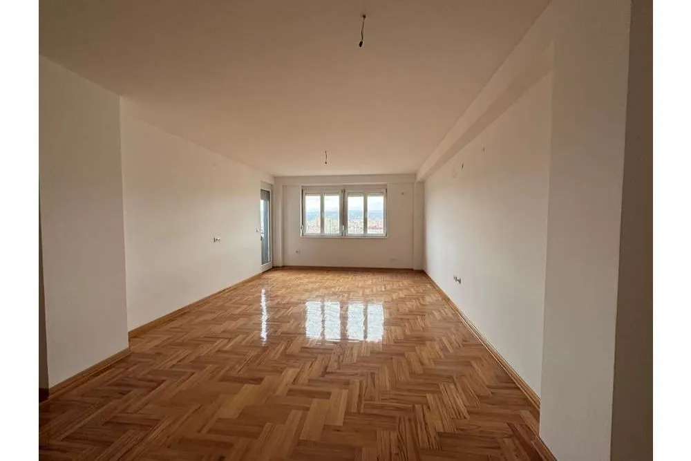 Prodaja, dvosoban stan, 72m², Apelovac, Niš