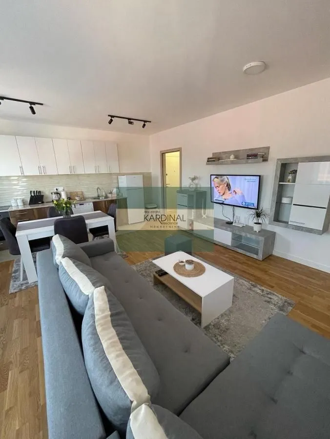 Rent, two bedroom apartment, 64m², Mala vaga, Kragujevac