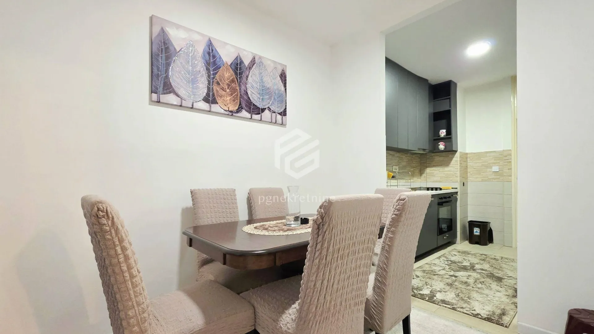 Rent, two bedroom apartment, 100m², Preko Morače, Podgorica