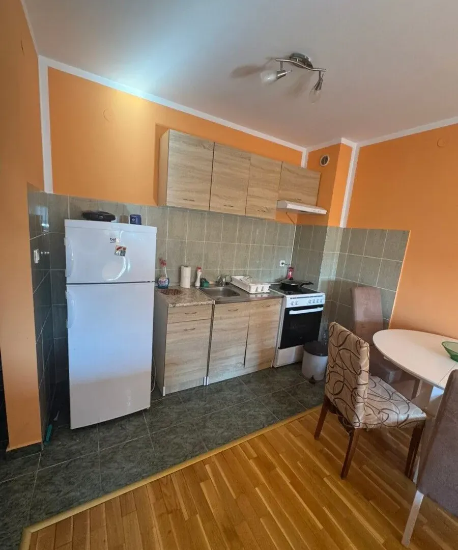 Rent, one bedroom apartment, 40m², Krivi Most, Podgorica