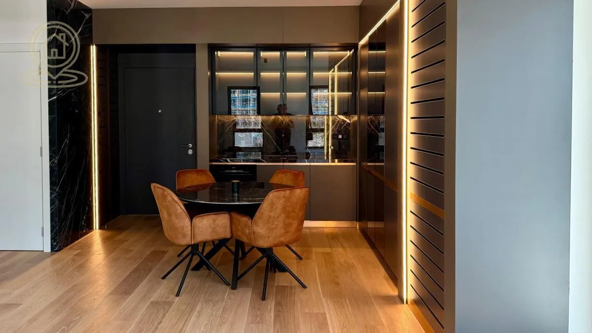 Prodaja, dvosoban stan, 56m², Savski Venac, Beograd