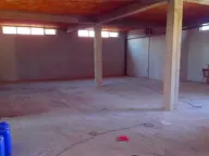 Izdavanje, poslovni prostor, 210m², Altina, Beograd - image 1