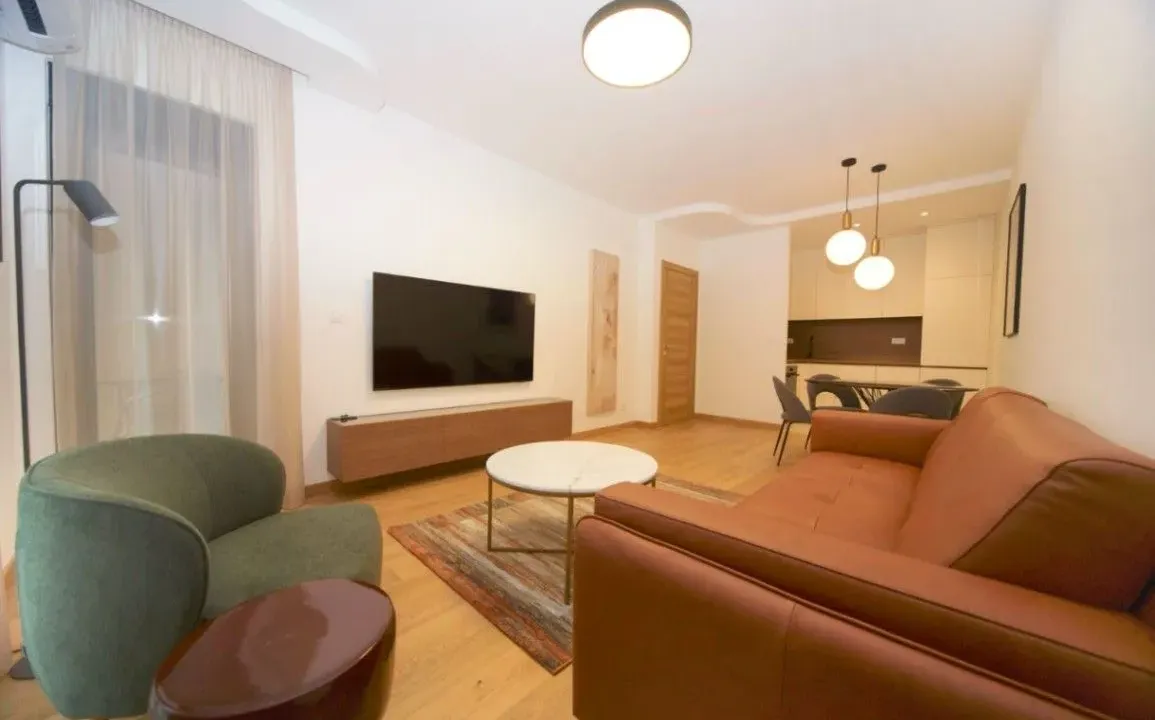 Izdavanje, jednosoban stan, 47m², City Kvart, Podgorica