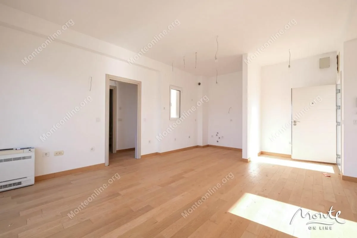 Prodaja, dvosoban stan, 66m², Tivat, Crna Gora