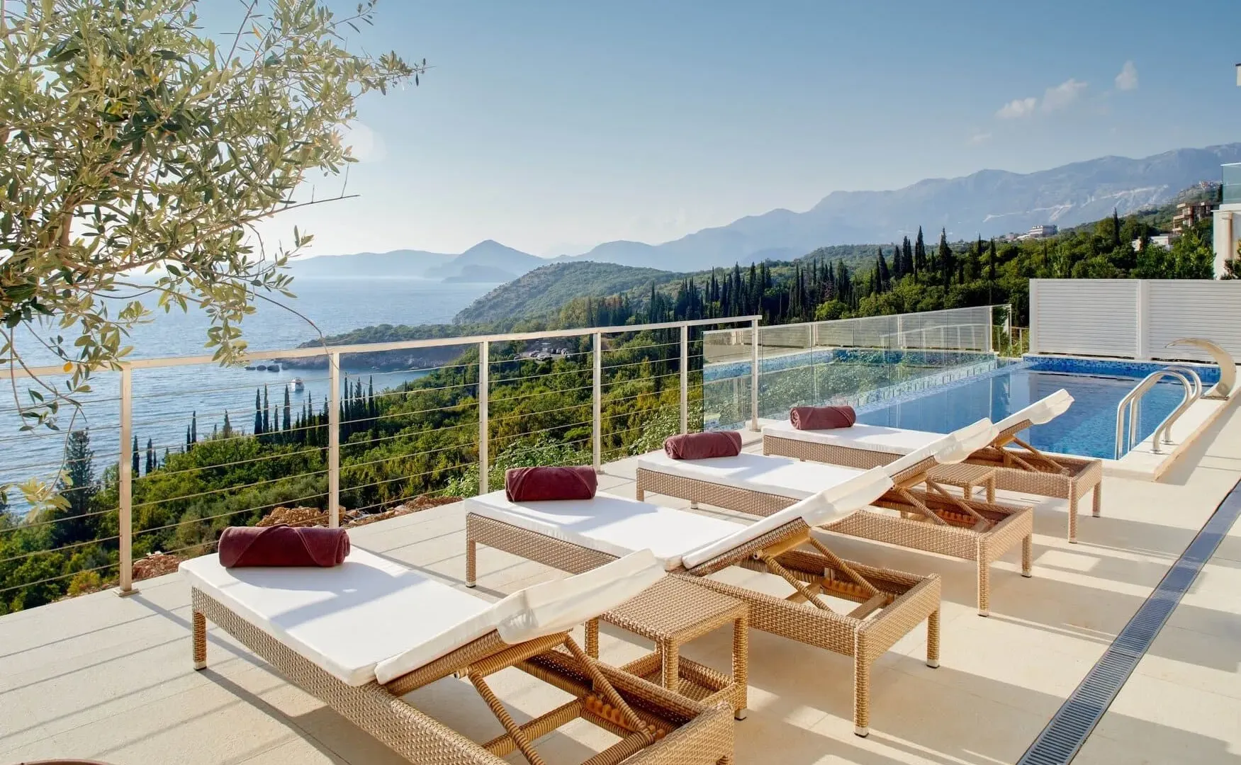 Sale, house, 435m², Reževići, Budva