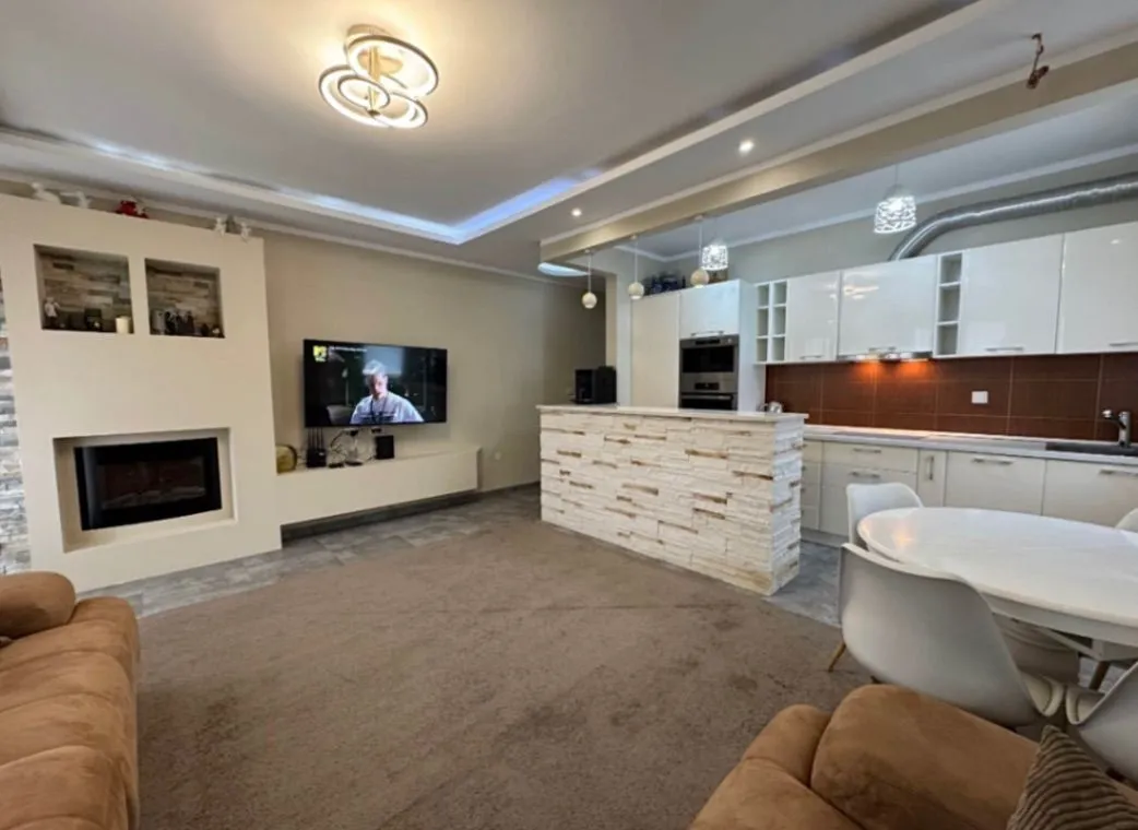 Rent, three bedroom apartment, 90m², Budva okolina, Budva