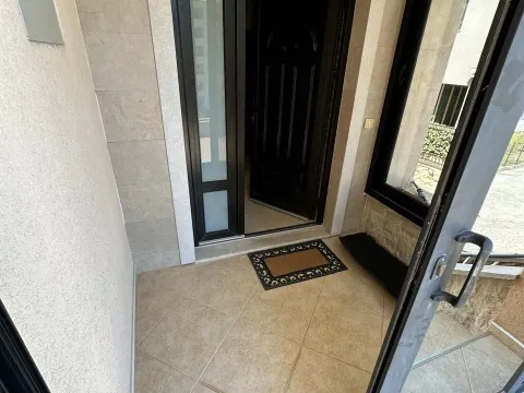 Prodaja, kuća, 300m², Budva, Crna Gora - image 9