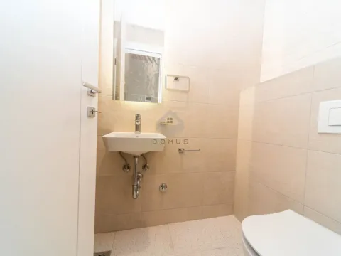 Prodaja, dvosoban stan, 66m², Stari Aerodrom, Podgorica - image 7