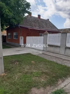 Prodaja, kuća, 62m², Bečej, Novi Sad - image 4