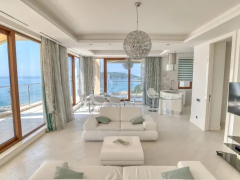 Sale, four bedroom apartment, 199m², Bečići, Budva - image 6