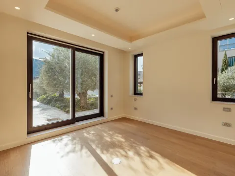 Sale, house, 287m², Portonovi, Herceg Novi - image 11