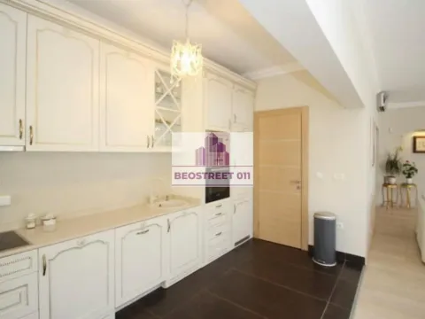 Izdavanje, stan, 146m², Dedinje Sve Podlokacije, Beograd - image 2