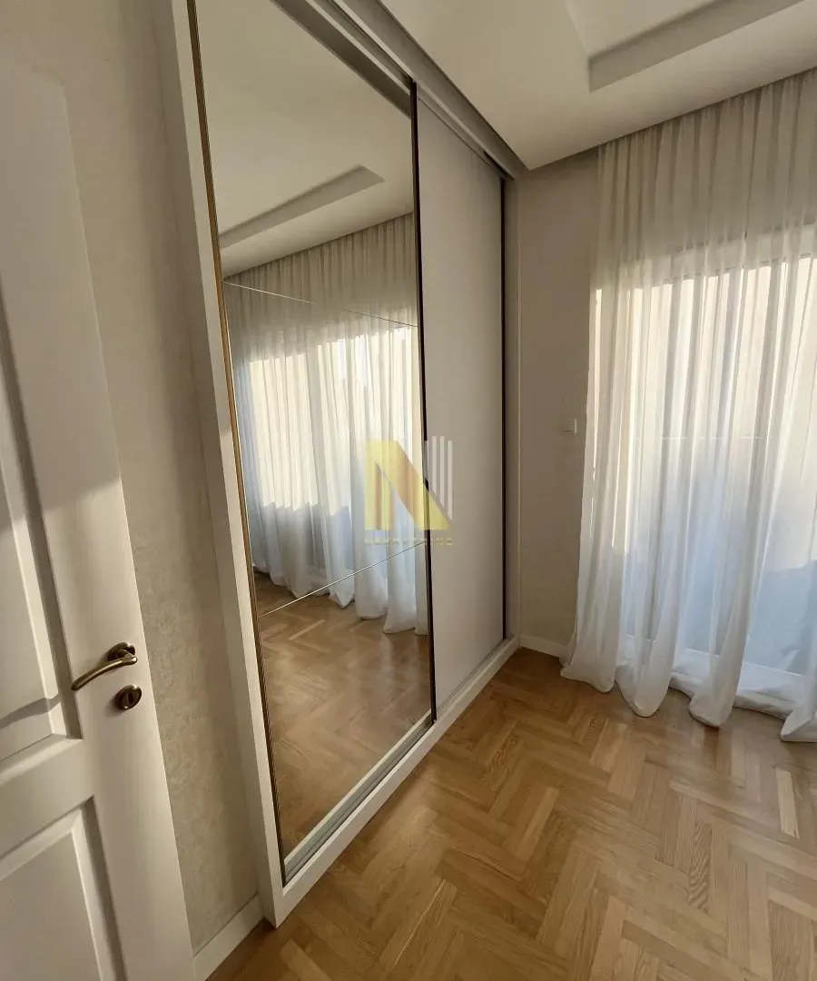 Prodaja, četvorosoban stan, 151m², Liman 3, Novi Sad Sve Podlokacije