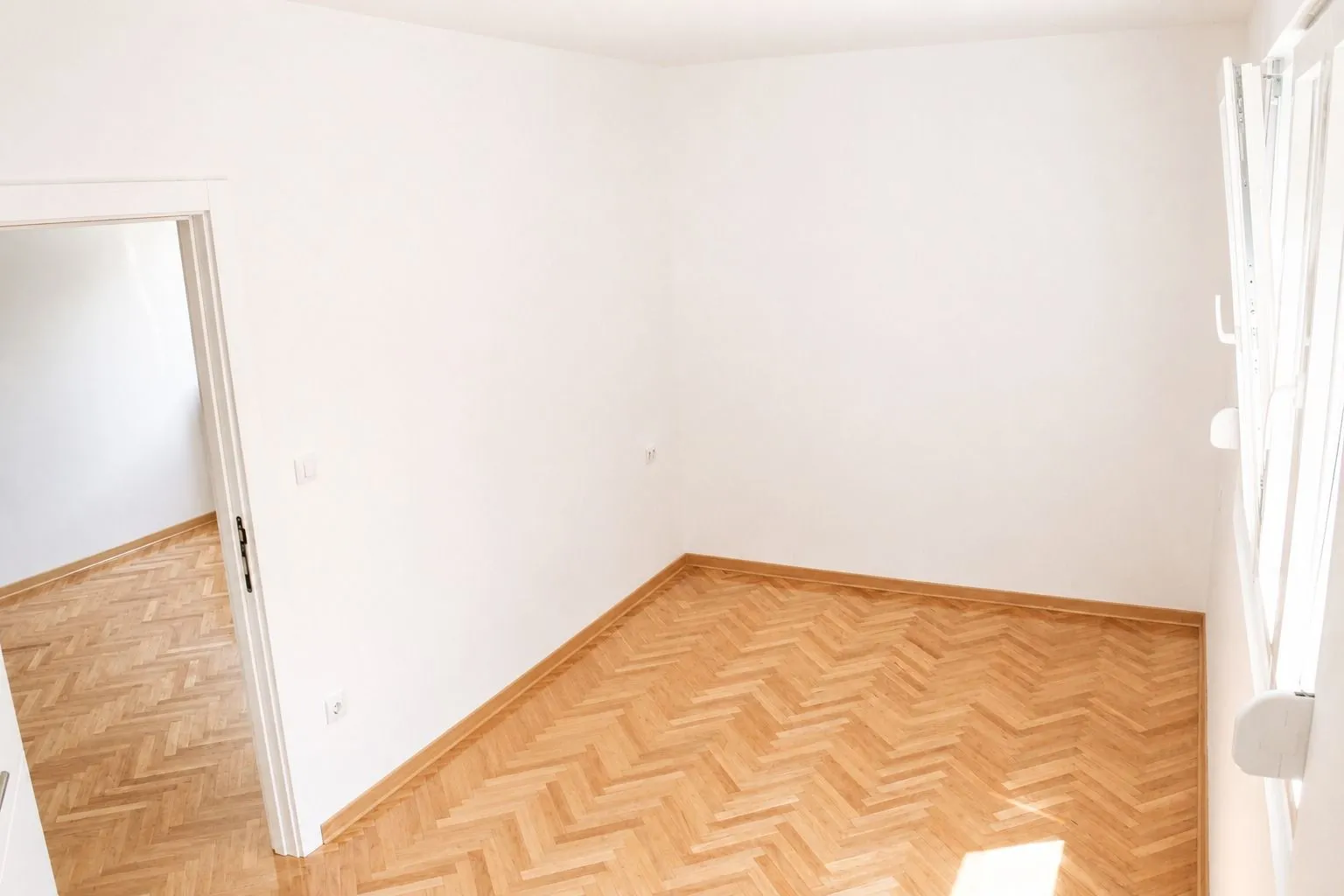 Prodaja, dvosoban stan, 55m², Karaburma, Palilula Sve Podlokacije