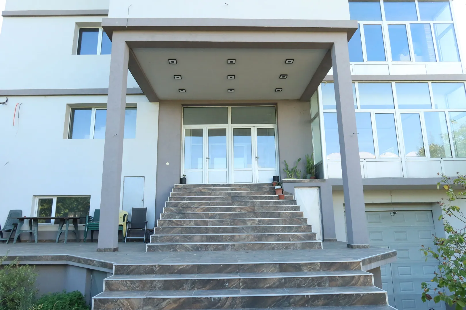 Rent, office space, 250m², Zemun Polje, Beograd