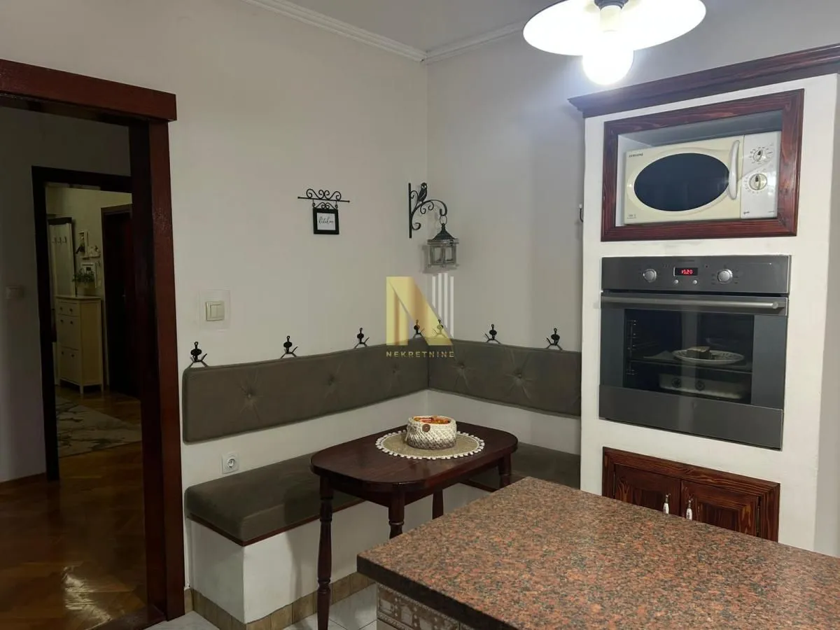 Prodaja, trosoban stan, 104m², Podbara, Novi Sad Sve Podlokacije