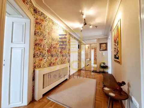 Prodaja, trosoban stan, 90m², Stari Grad, Beograd - image 12