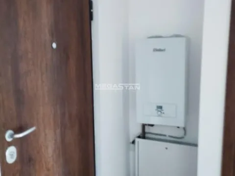 Prodaja, četvorosoban stan, 76m², Pančevo, Srbija - image 10