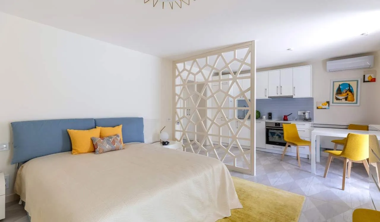 Sale, house, 423m², Lepetani, Tivat