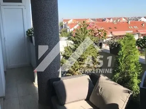 Izdavanje, trosoban stan, 88m², Sajam, Novi Sad Sve Podlokacije - image 9