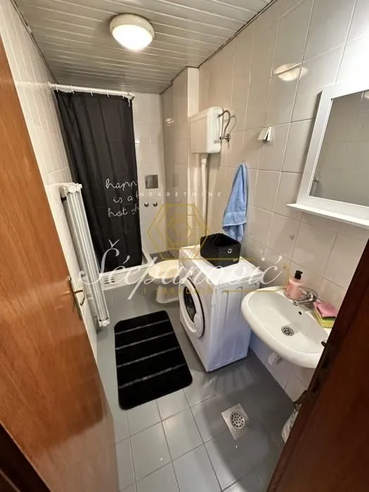 Prodaja, stan, 23m², Nova Detelinara, Novi Sad Sve Podlokacije