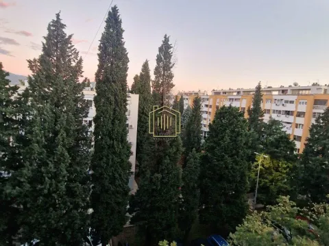 Rent, one bedroom apartment, 40m², Preko Morače, Podgorica - image 12