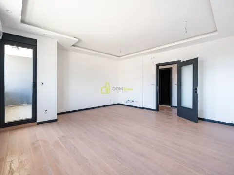 Sale, three bedroom apartment, 90m², Gorica C, Podgorica - image 11