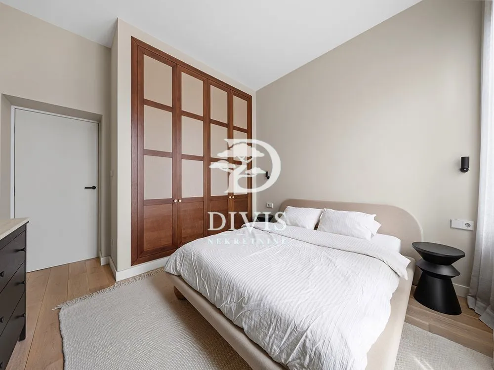 Rent, two bedroom apartment, 70m², Kalenić Pijaca, Vračar Sve Podlokacije