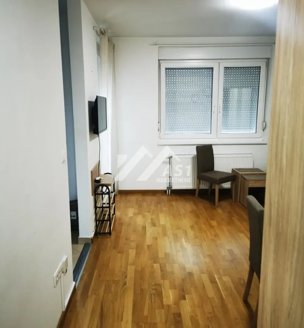 Izdavanje, jednosoban stan, 32m², Telep, Novi Sad Sve Podlokacije