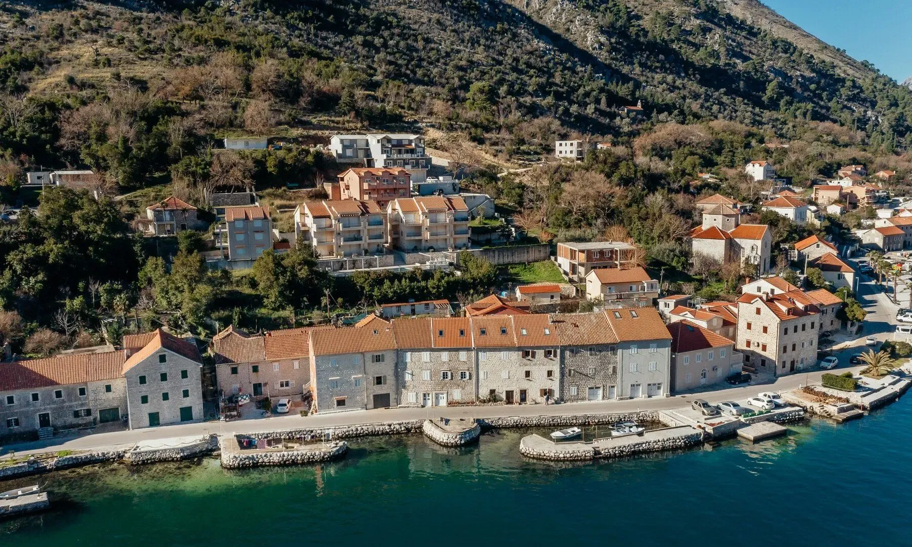 Rent, house, 90m², Muo, Kotor